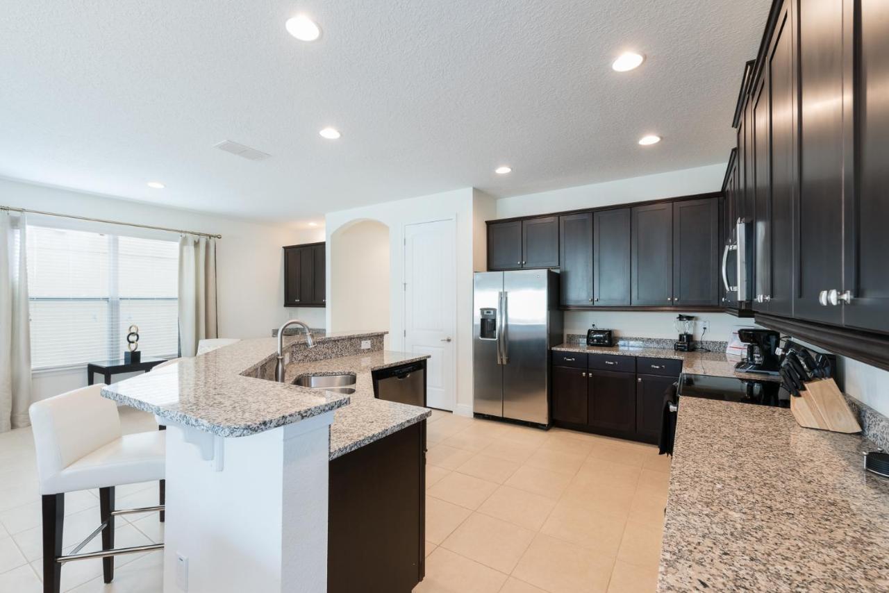 Stunning Home Near Disney By Rentyl With Private Pool, Game Room, Themed Rooms & Resort Amenities - 210M Orlando Kamer foto